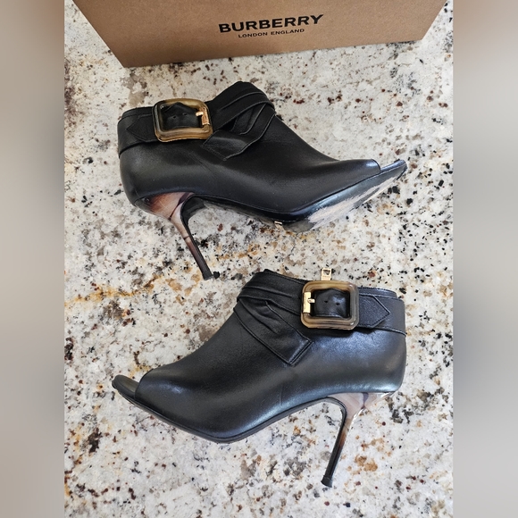 Burberry Sharnford Ankle Booties - Picture 5 of 11